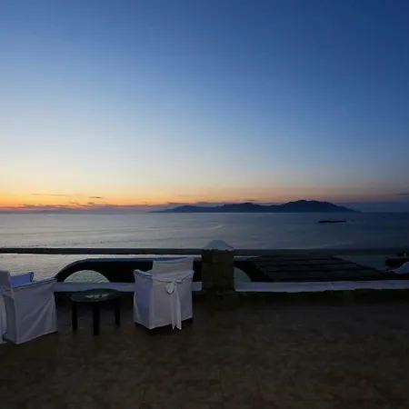 On The Rocks Best Sunset In Mykonos Island ヴィラ Mykonos Town